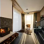 Ozon & Luxury Hotel 4*