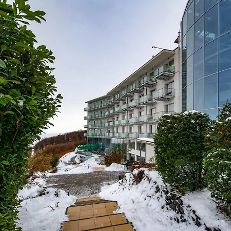 Ozon & Luxury Hotel