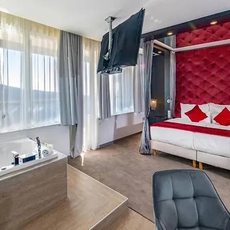 Hotel Ozon & Luxury