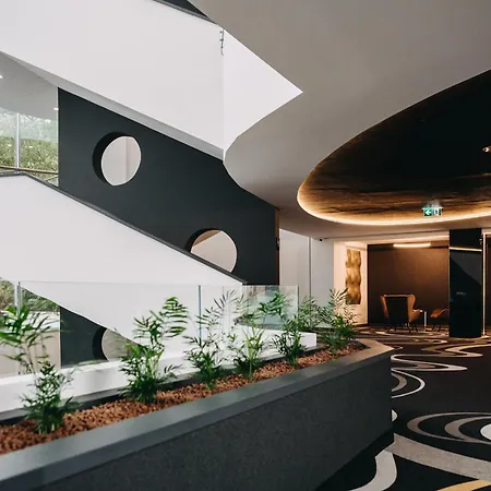 Hotel Ozon & Luxury