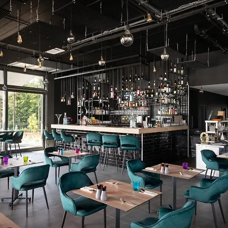 Ozon & Luxury Hotel