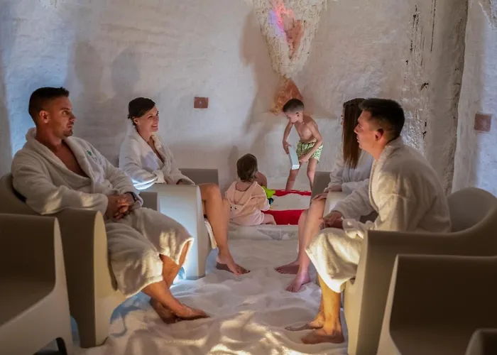 Ozon & Luxury Szálloda 4*