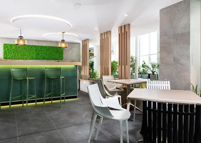 Ozon & Luxury 4* Матрахаза