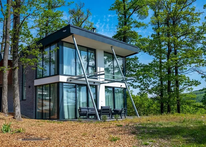 Ozon & Luxury Отель 4*