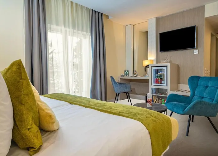 Ozon & Luxury 4*