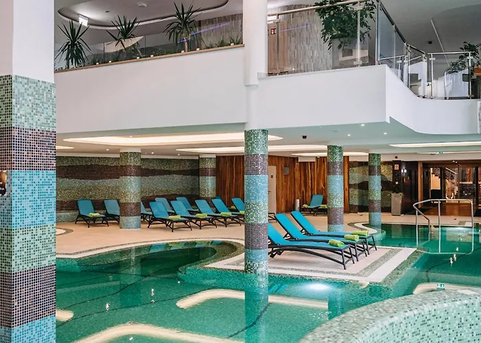 Отель Ozon & Luxury Матрахаза