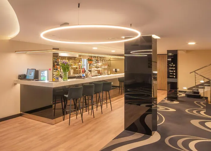 Ozon & Luxury 酒店